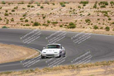 media/Jun-01-2025-CalClub SCCA (Sun) [[eae223c5dd]]/Group 5/Lap race/